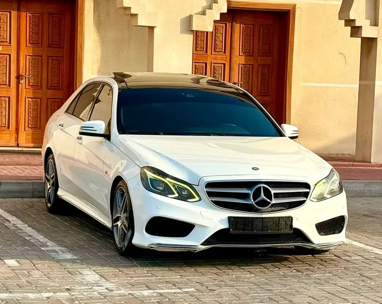 Mercedes Benz E350 E 350 d AMG Line - GCC Specs