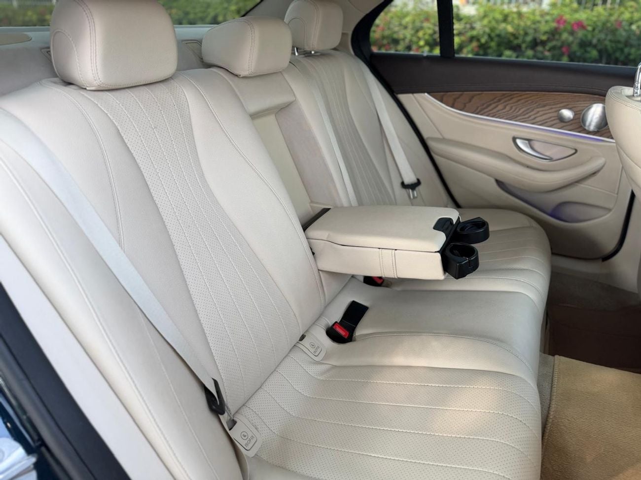 Mercedes Benz E300 AMG Mercedes E300 US 2017 Full option No Accident clean title