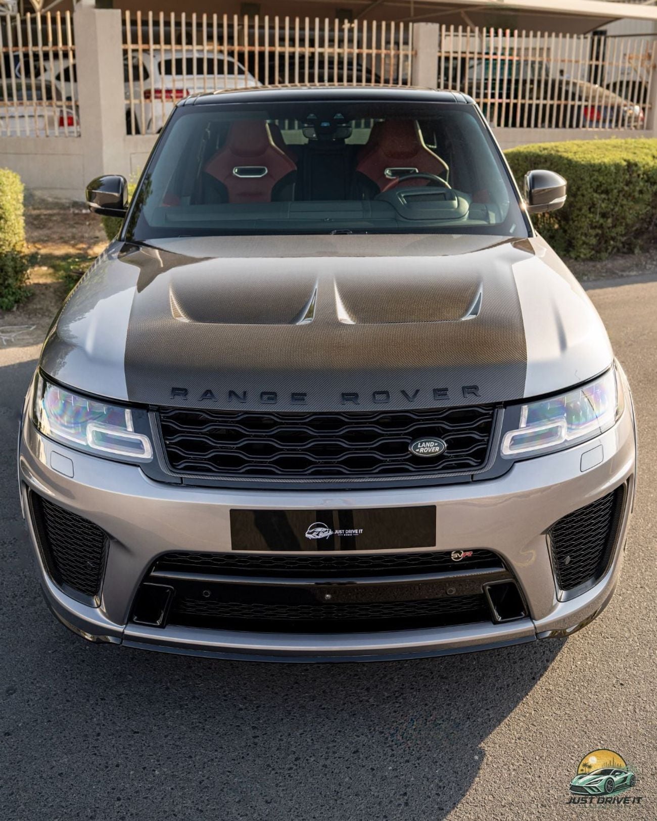 Land Rover Range Rover Sport SVR