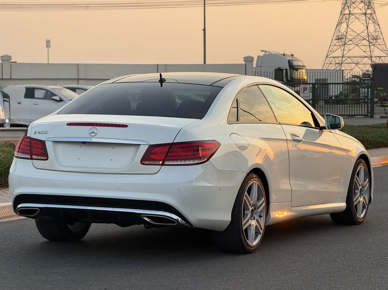 Mercedes Benz E400 STANDARD