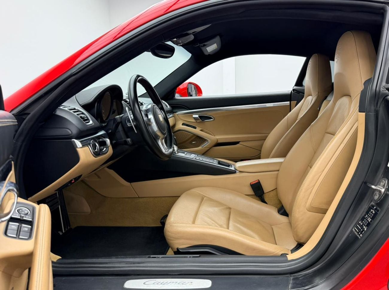 Porsche 718 Cayman 2016 Porsche 718 Cayman, Full Service History, Excellent Condition, GCC