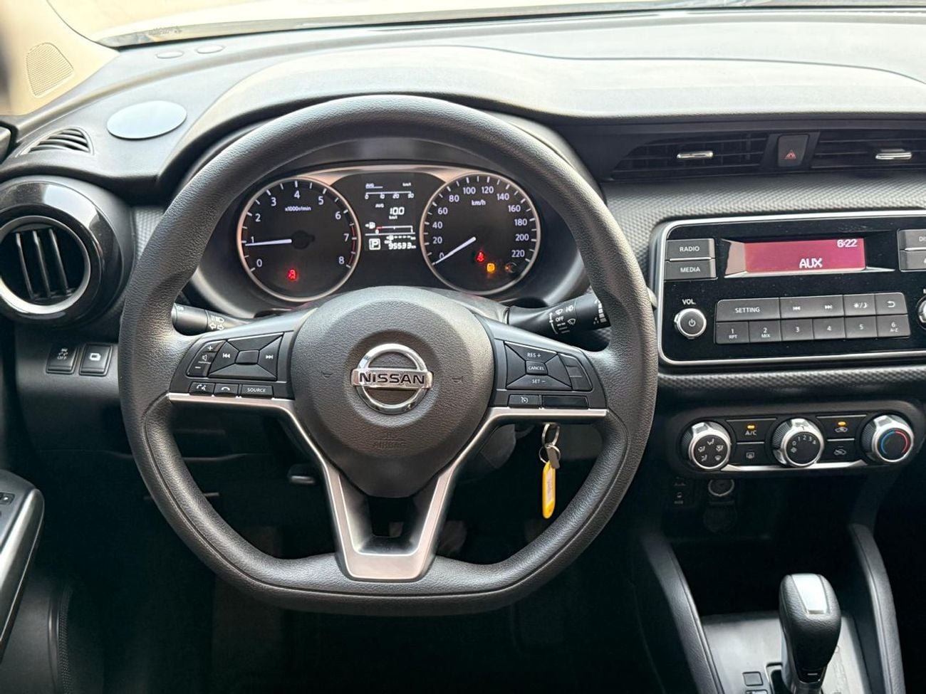 Nissan Kicks S