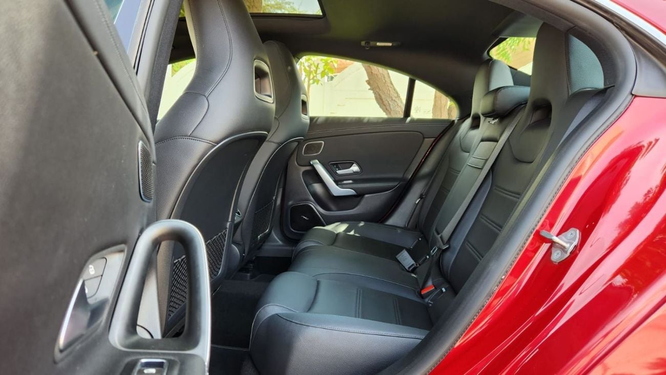 Mercedes Benz CLA250 Premium +
