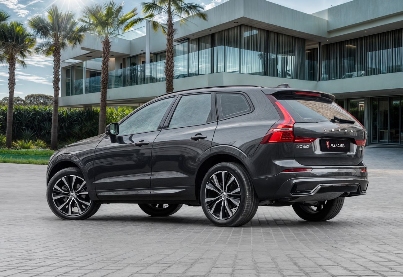 فولفو XC 60 B5 ULTIMATE DARK XC60 B5 Ultimate Dark | 2,350 P.M | 0% Downpayment | 2028 WARRANTY