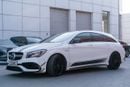 Mercedes Benz CLA 45 AMG Mercedes Benz CLA 45 AMG shooting brake 2019 Video