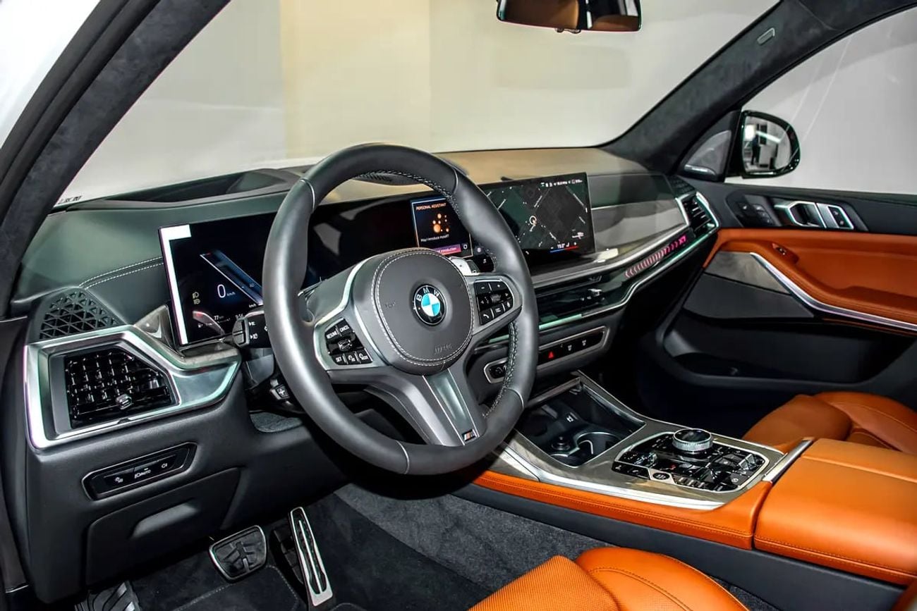 BMW X7 xDrive40i Luxury M Sport Package 7 Seats