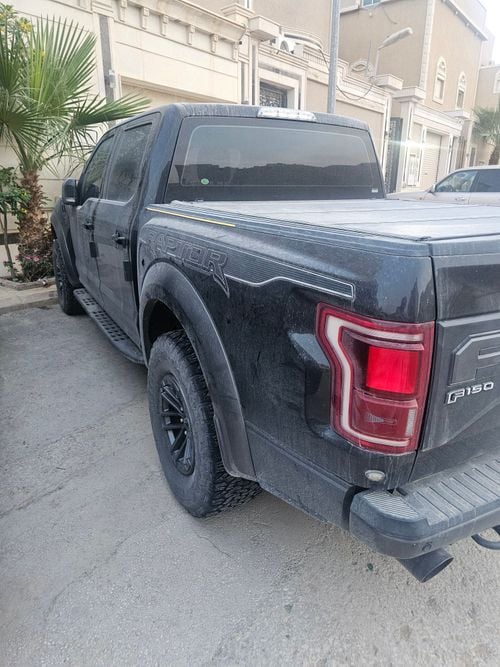 Ford F-150 RAPTOR CREW CAB LUX