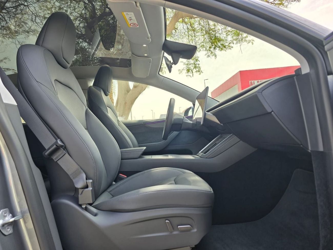 Tesla Model Y LONG RANGE AWD 2026 GCC WITH 8 YEARS TESLA AGENCY WARRANTY IN BRAND NEW CONDITION