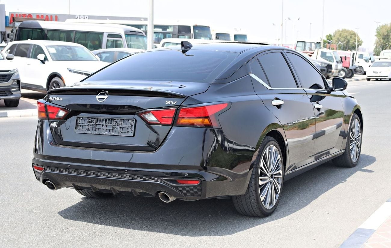 Nissan Altima SV