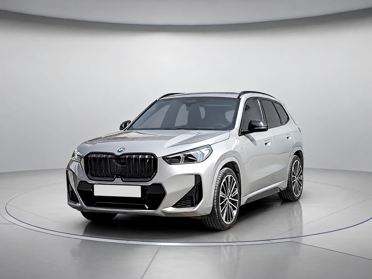 بي أم دبليو iX1 XDRIVE30 لوكس M SPORT PACKAGE