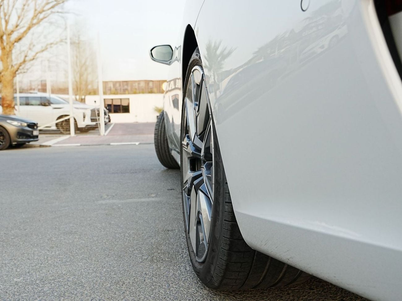 BMW 740i