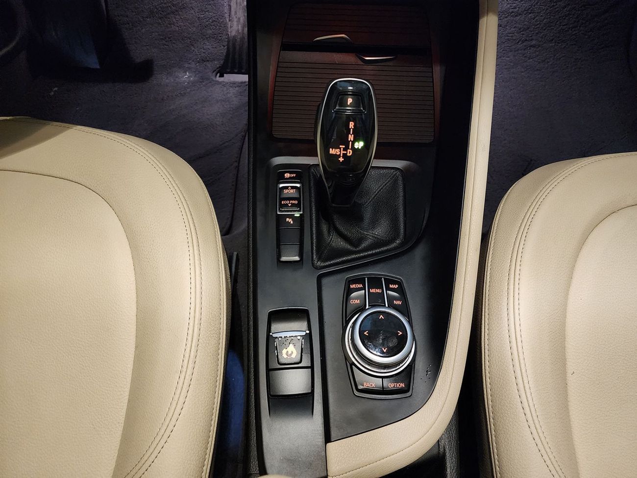 بي أم دبليو X1 SDRIVE 20i EXECUTIVE 2.0L