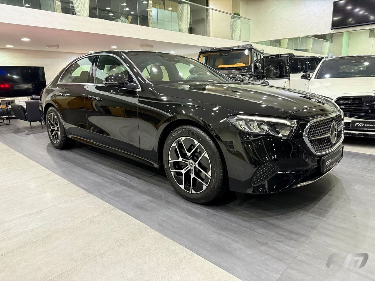 مرسيدس بنز E200 ستاندارد