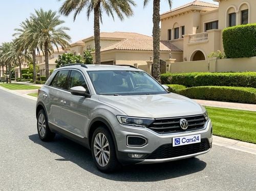 Volkswagen T-ROC LIFE 2024 | AED 882/Month | 0 DP | 30 Day Return | Warranty | Service History