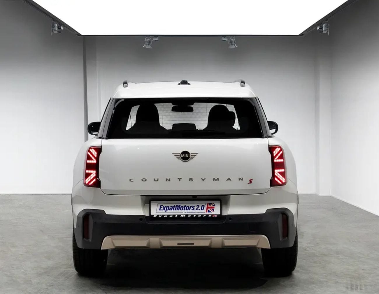Mini Countryman COOPER S ALL4 Low Mileage • Warranty + Service Contract • FDSH • GCC