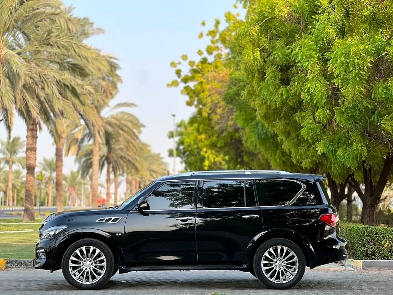 إنفينيتي QX80 Standard | GCC Specs | Well Maintained