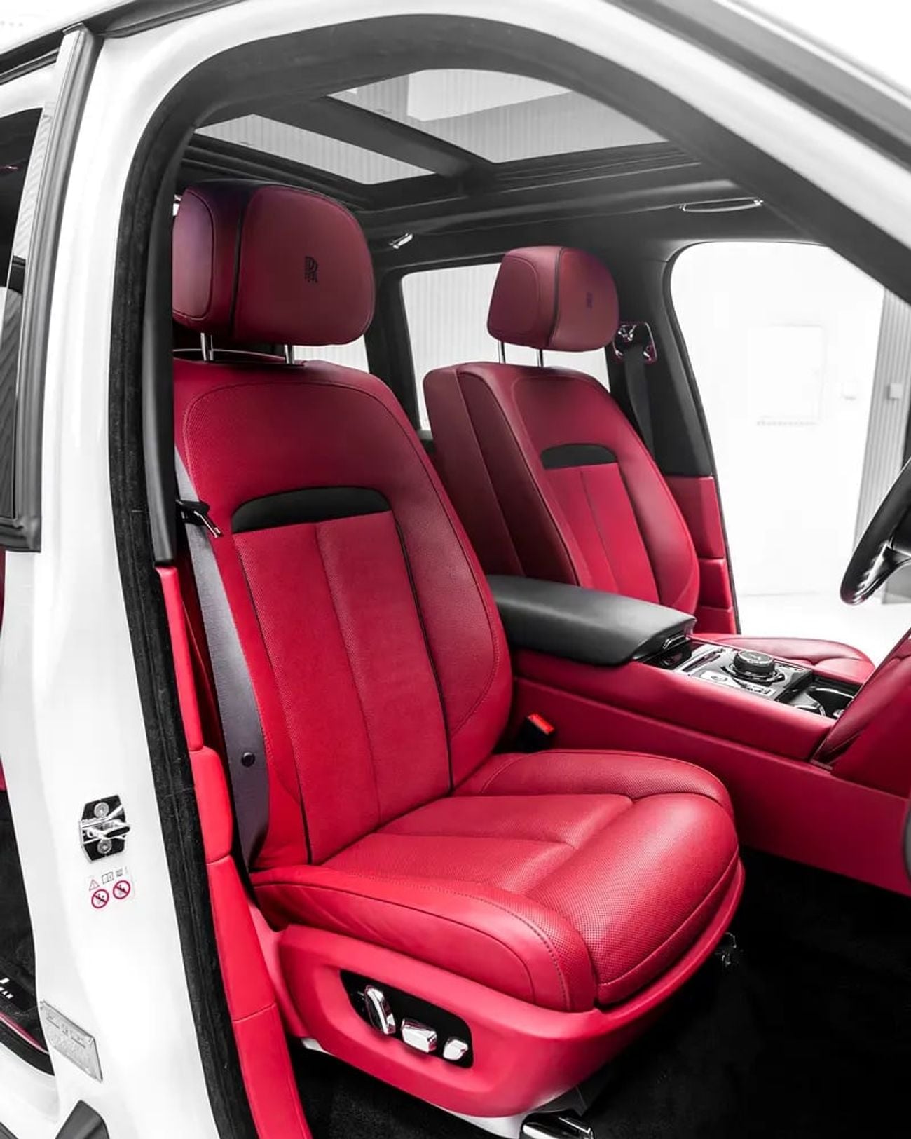 Rolls Royce Cullinan BLACK BADGE FACELIFTED