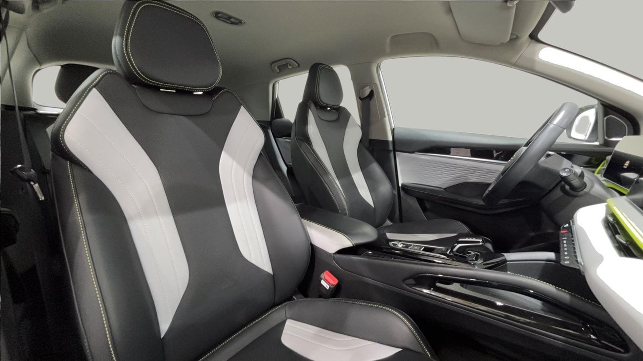 Geely Coolray GL 2025 | AED 718/Month | 0 DP | 30 Day Return | Warranty | Service History
