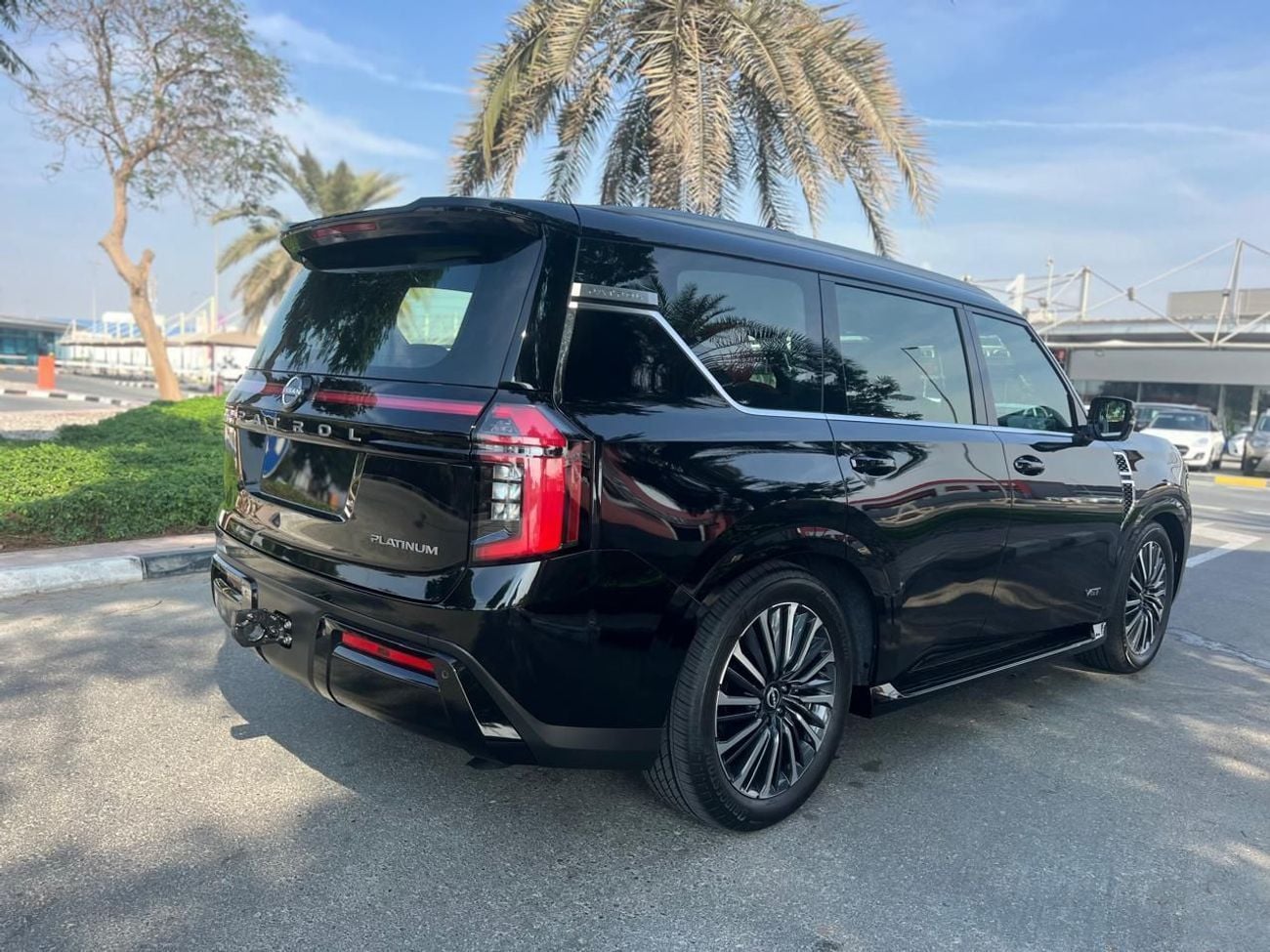 Nissan Patrol LE PLATINUM CITY NISSAN PATROL 3.5L TT