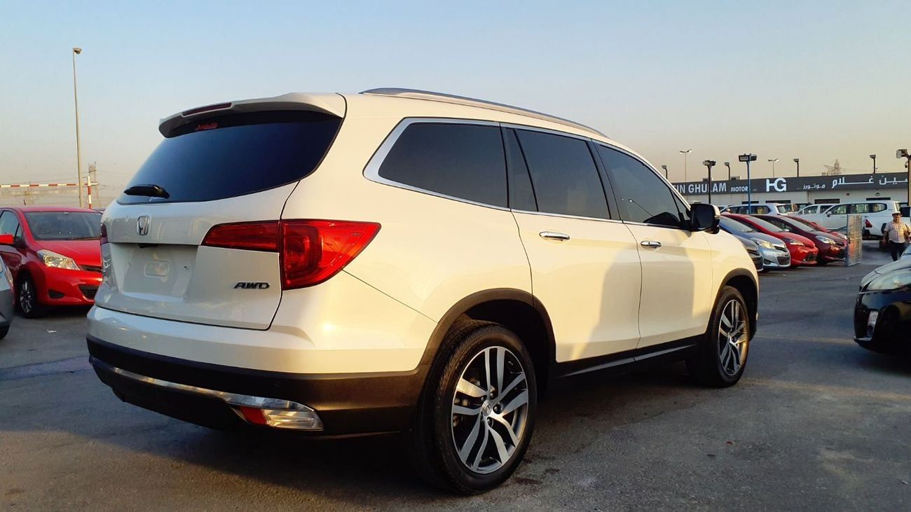 هوندا بايلوت TOURING LOW DRIVEN