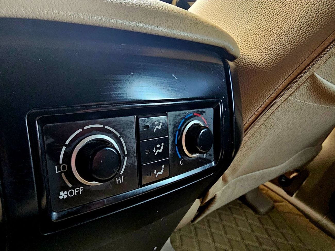 Toyota Prado EXR PRADO EXR/ V6 4.0/ LEATHER SEATS/ LOW MILEAGE