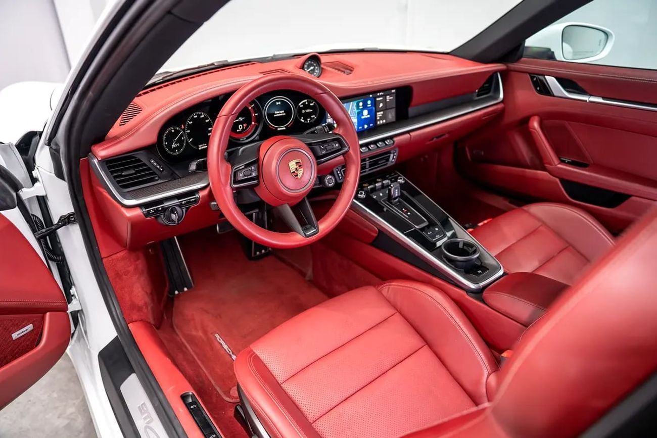 Porsche 911 CARRERA S (992.1) • Full Service History • GCC Specs