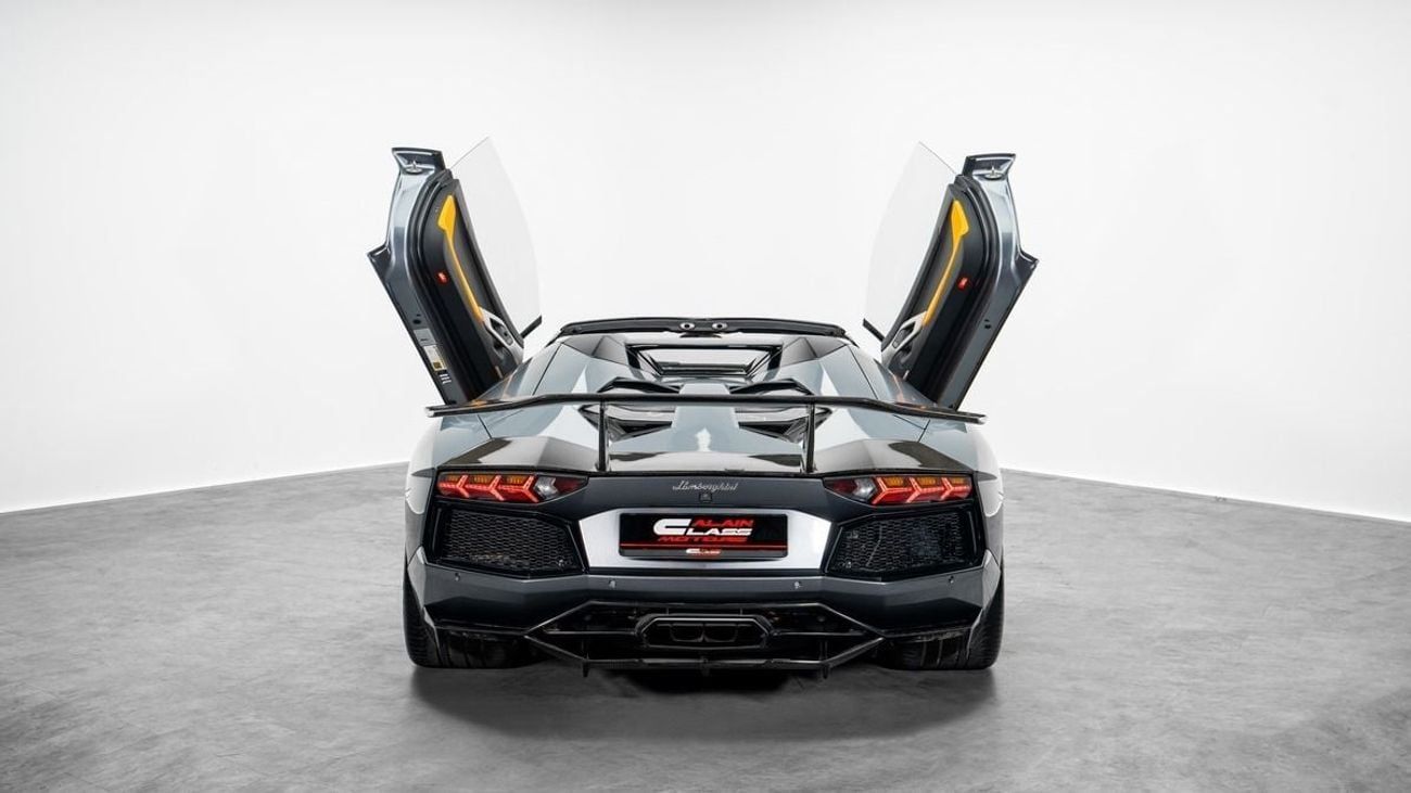 Lamborghini Aventador Roadster With DMC Body Kit - 2015 - GCC Specs