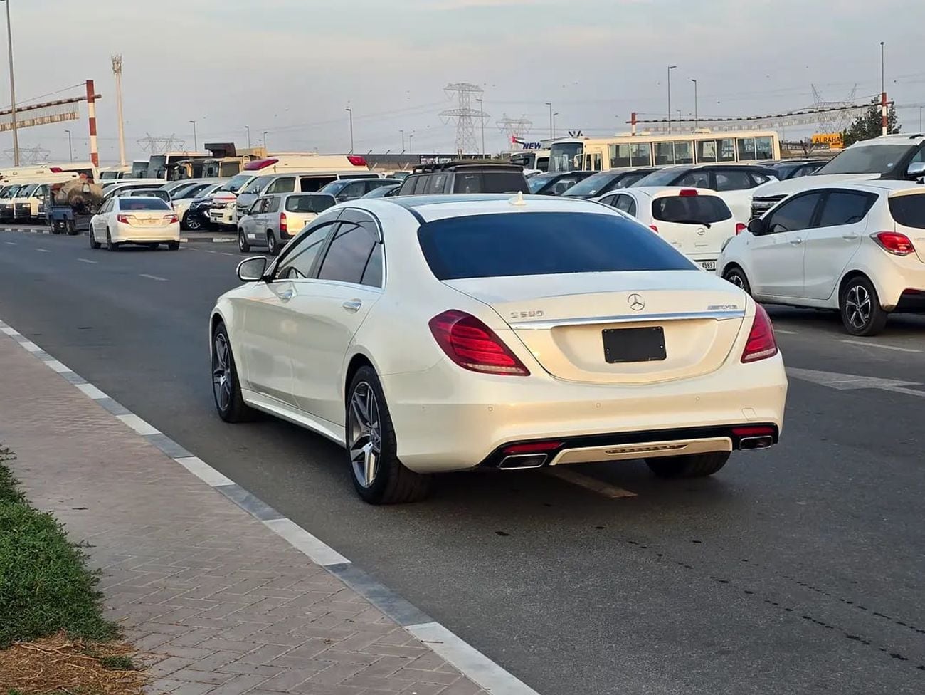 Mercedes Benz S550 S 550 15000KM Beige Interior