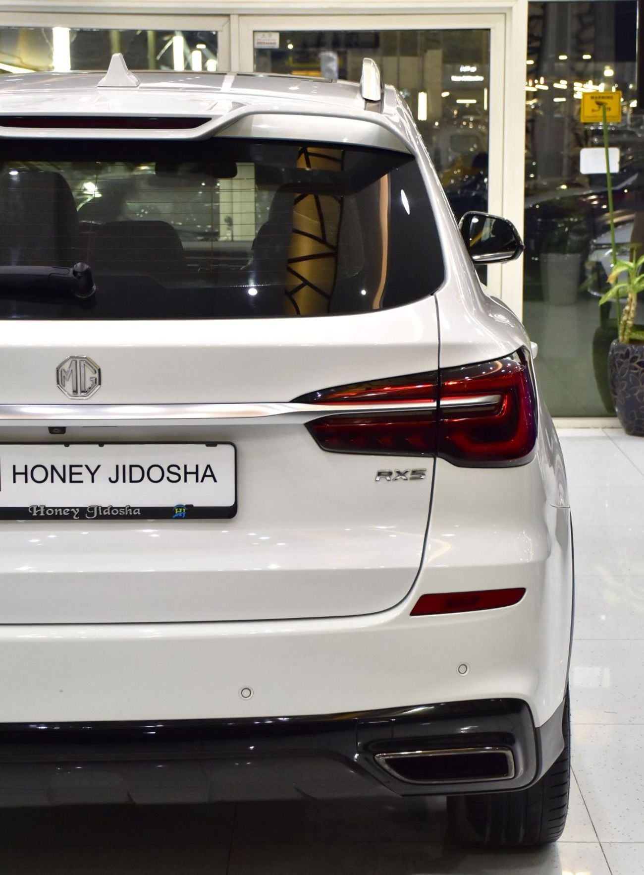 أم جي RX5 LUXURY EXCELLENT DEAL for our MG RX5 1.5L ( 2023 Model ) in White Color GCC Specs