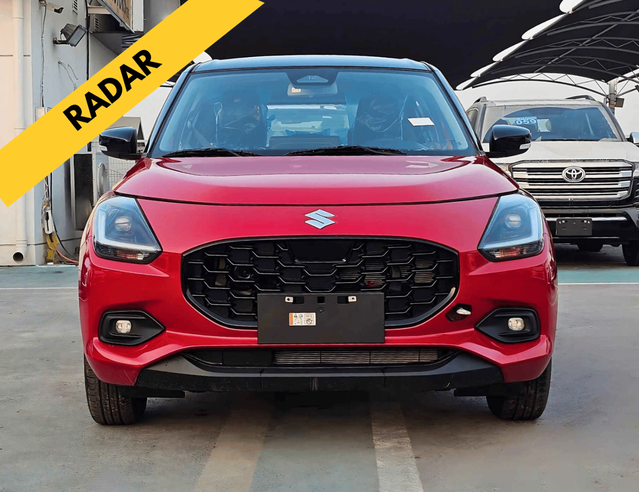 سوزوكي سويفت GLX DUAL TONE || 1.2L V4 PETROL / RADAR / PUSH START / DVD CAMERA (CODE # GLXR)