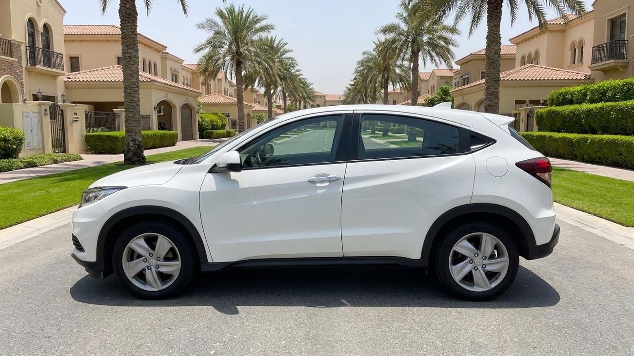 هوندا HRV EX كارس24 هي سوق ضخم للسيارات المستعملة موثوق ومضمون ٪كارس24 هي سوق ضخم للسيارات المستعملة موثوق ومضمون
