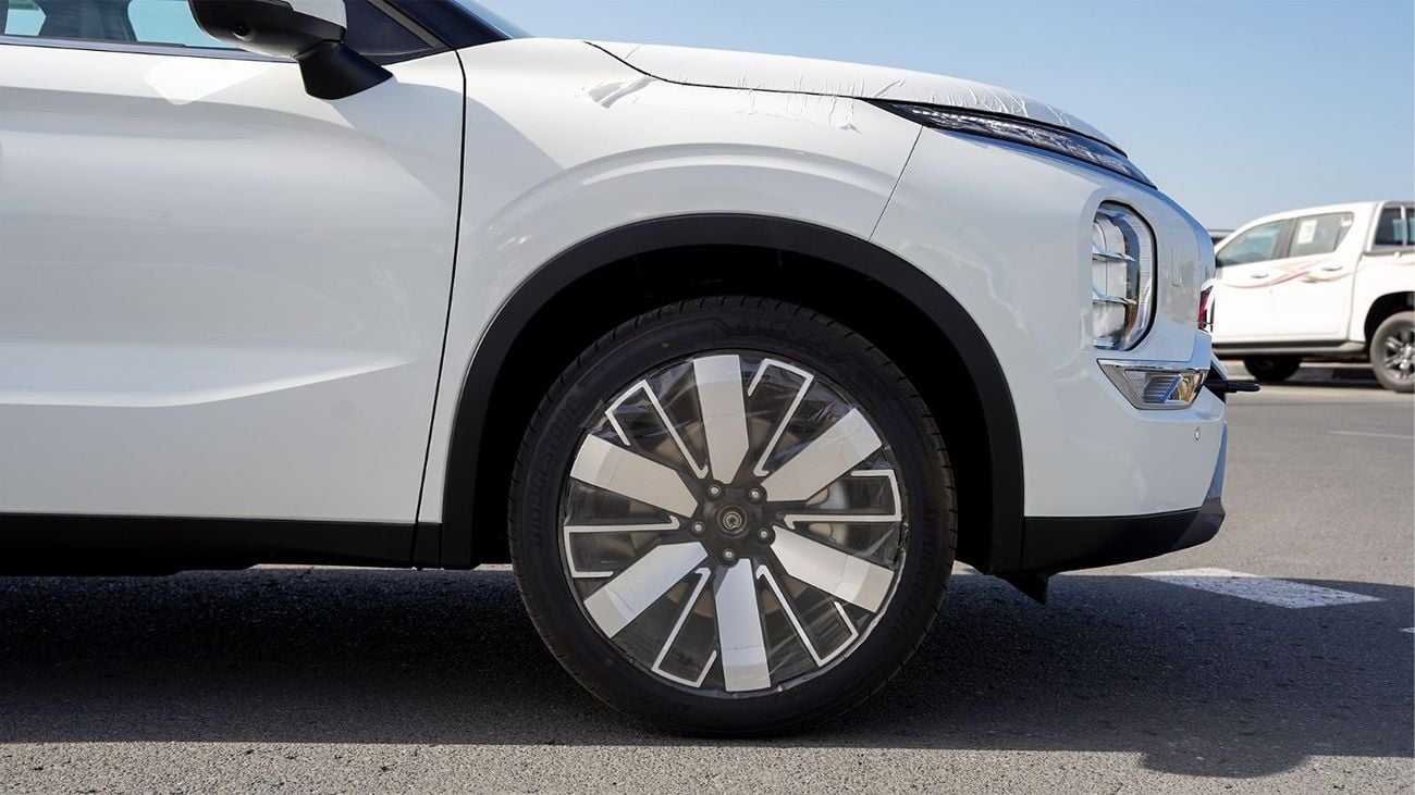 Mitsubishi Outlander PREMIUM Brand New – 2.5L Petrol 4WD Automatic – G08 – GCC 2026 – Export Only