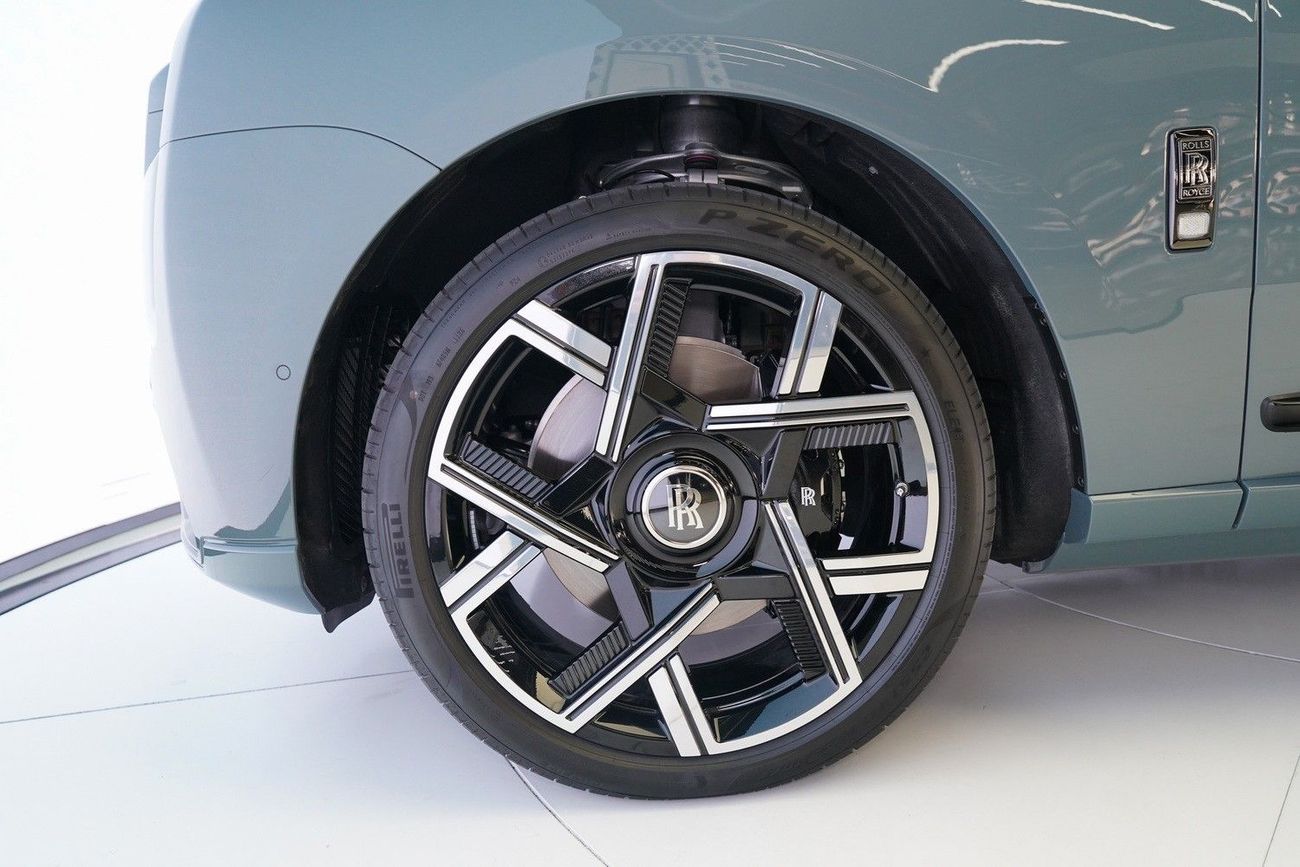 Rolls Royce Cullinan BLACK BADGE CULLINAN DUALITY SEATS