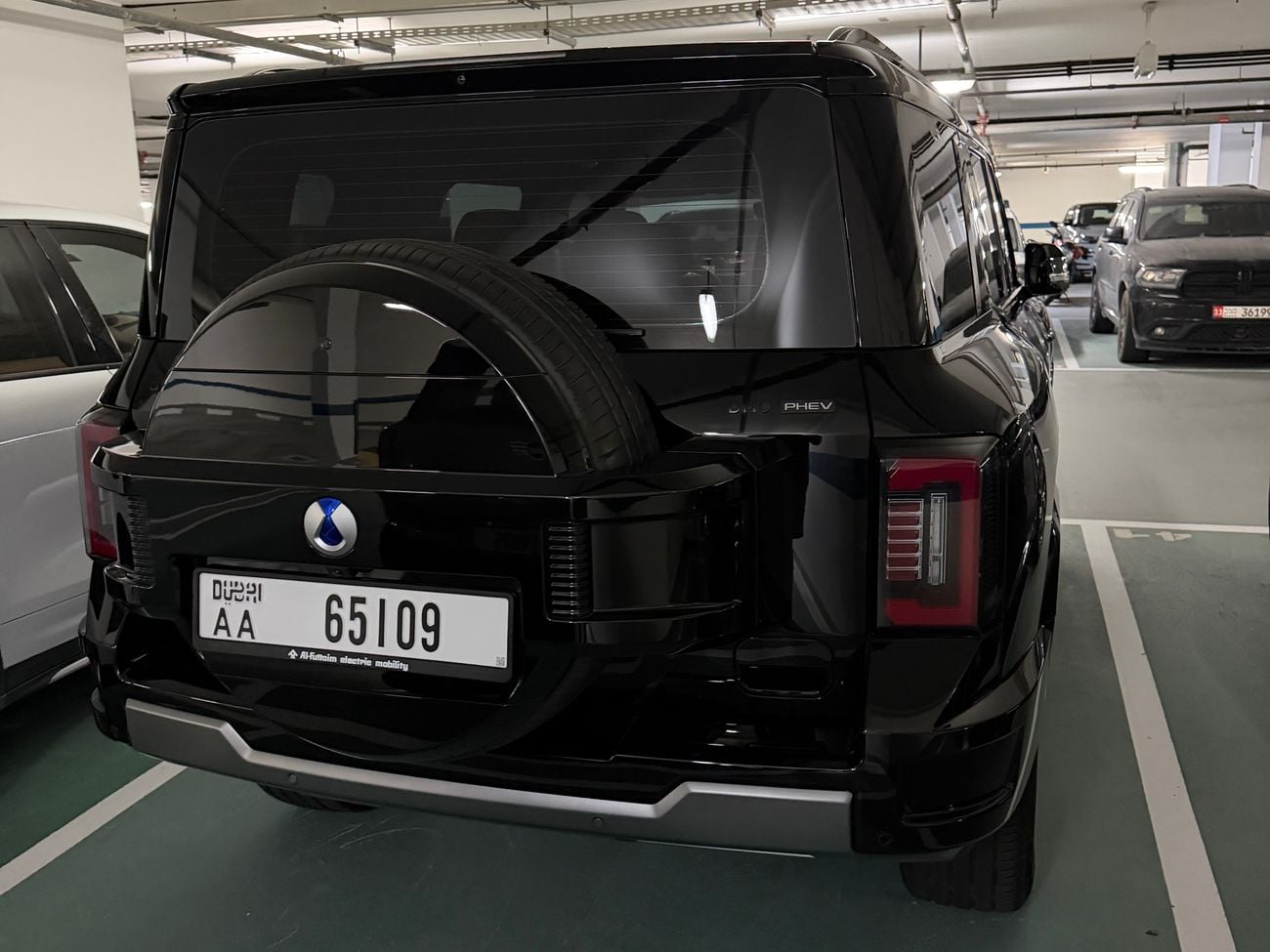 Denza B8 EXECUTIVE