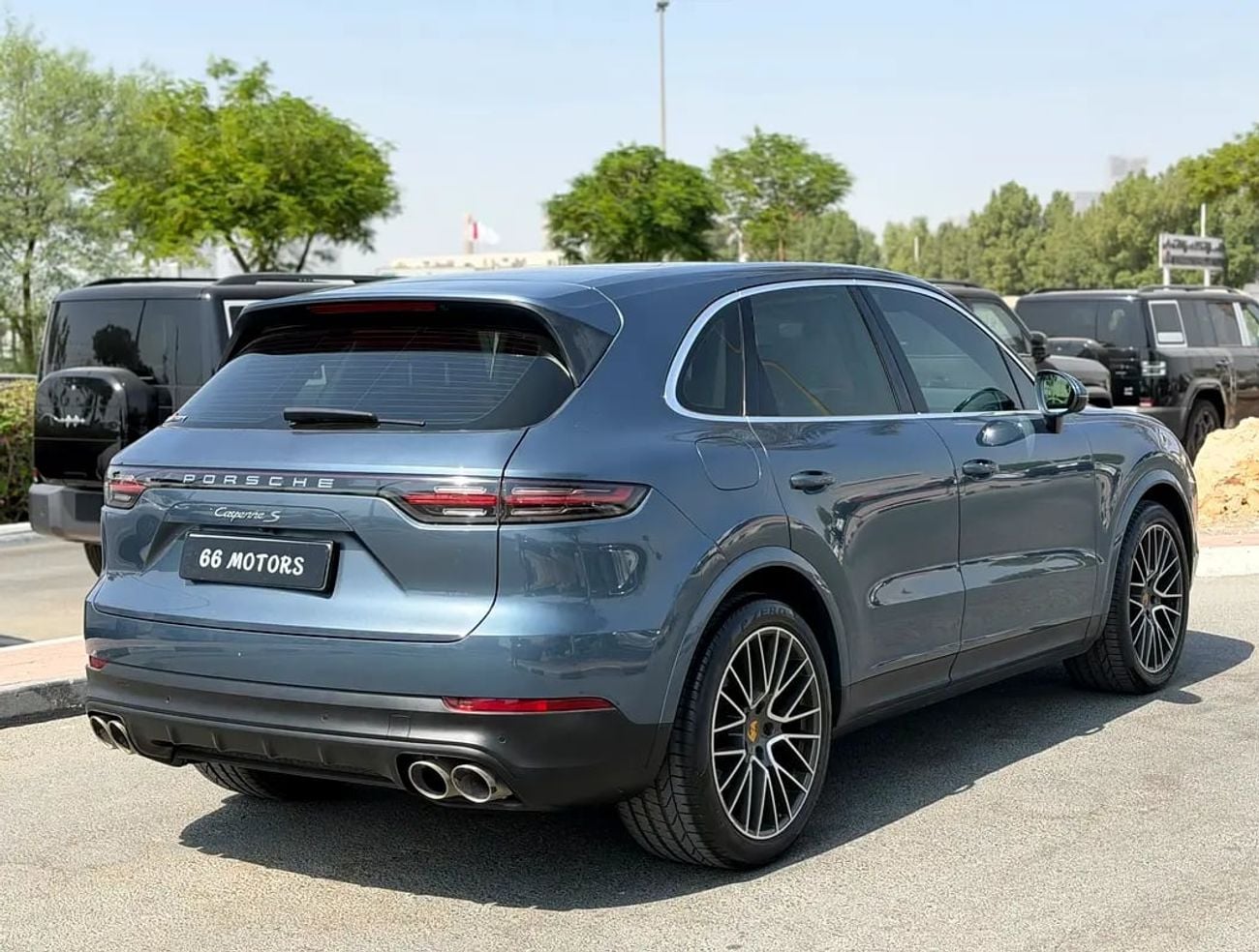 Porsche Cayenne S GCC Specs Full Service History Clean