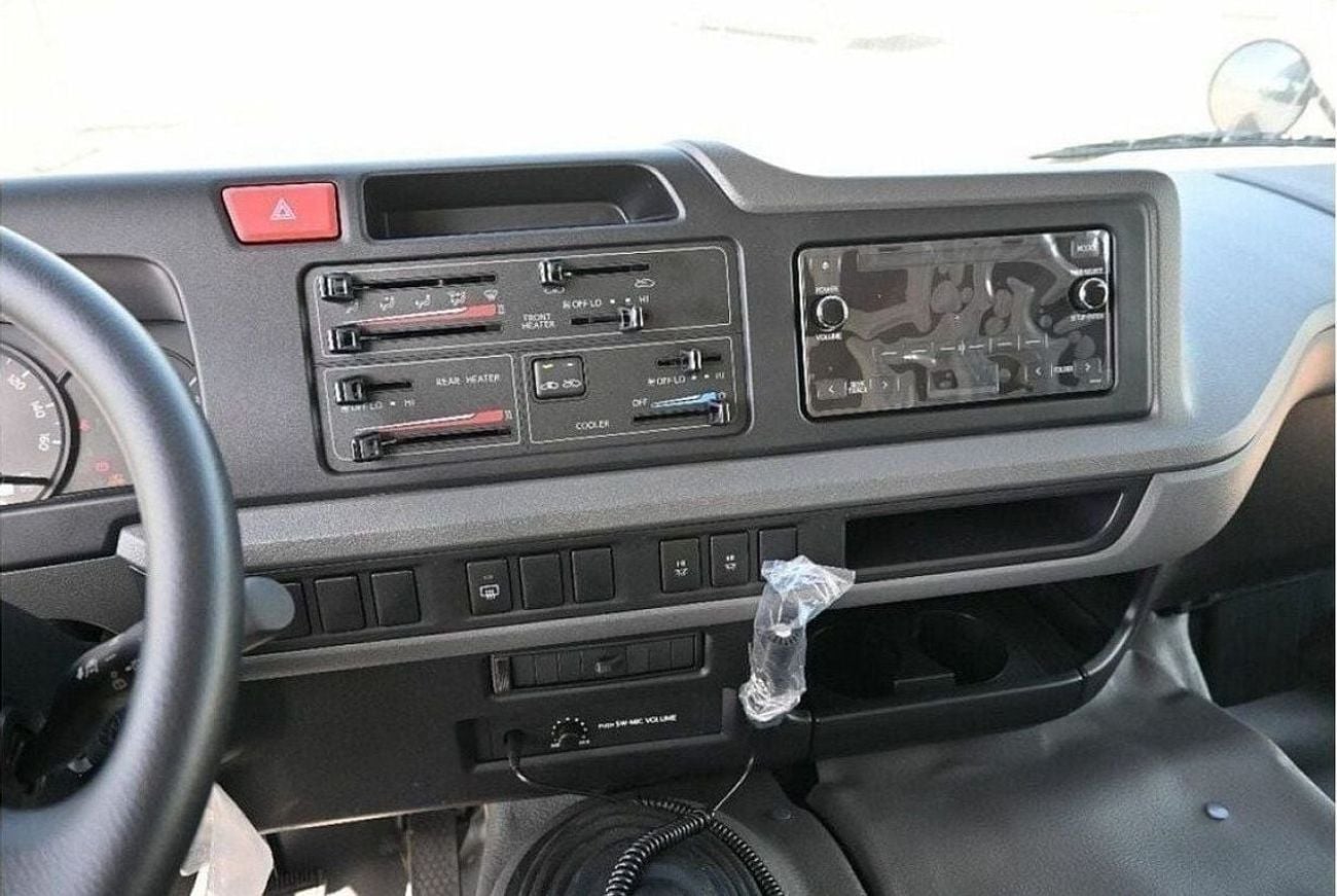 تويوتا كوستر TOYOTA COASTER 4.0L DIESEL 23 SEATER MANUAL TRANSMISSION 2026