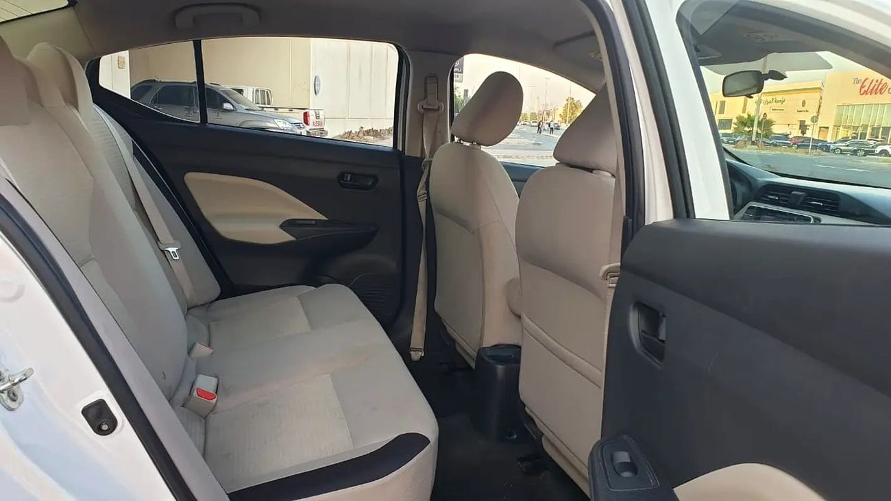 Nissan Sunny 1.5L - GCC SPECS - UNDER WARRANTY - FULL SERVICE HISTORY - ACCIDENT FREE