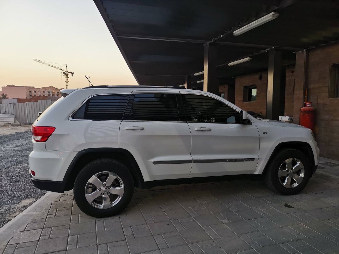 Jeep Grand Cherokee LAREDO