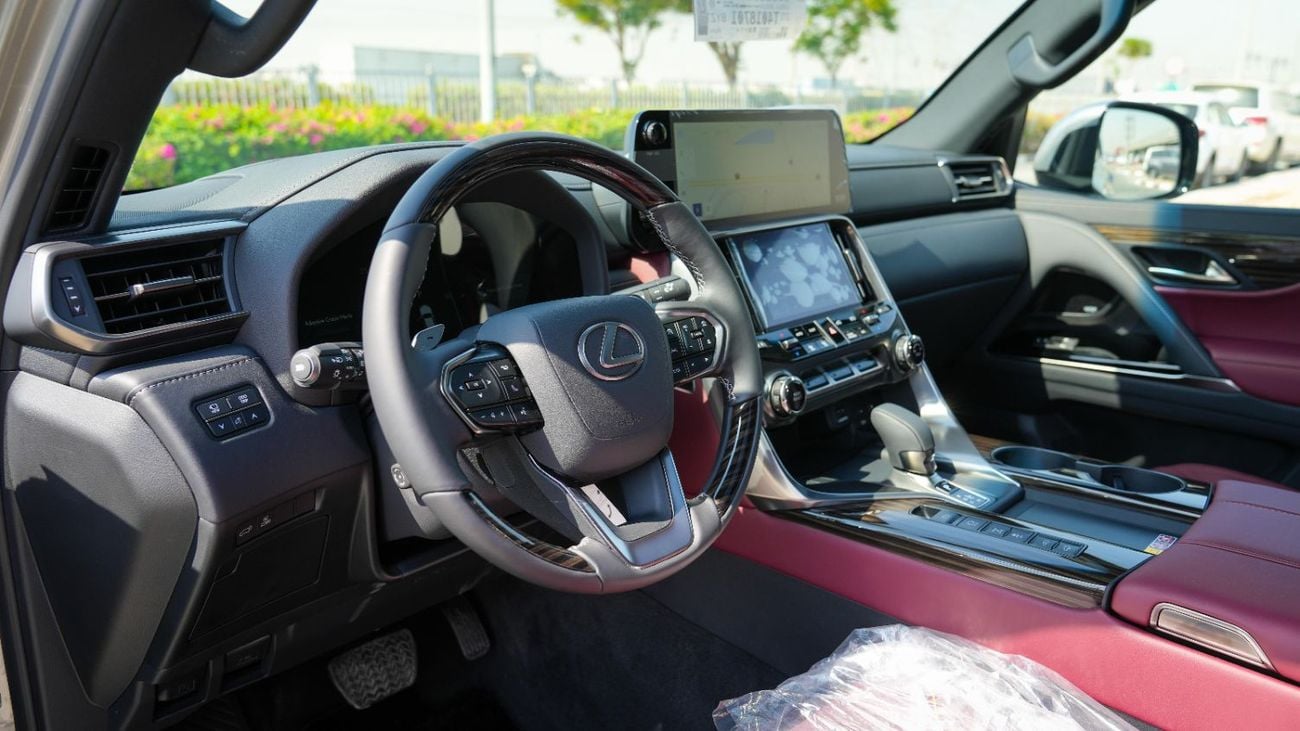 لكزس LX 700h سيجنتشر