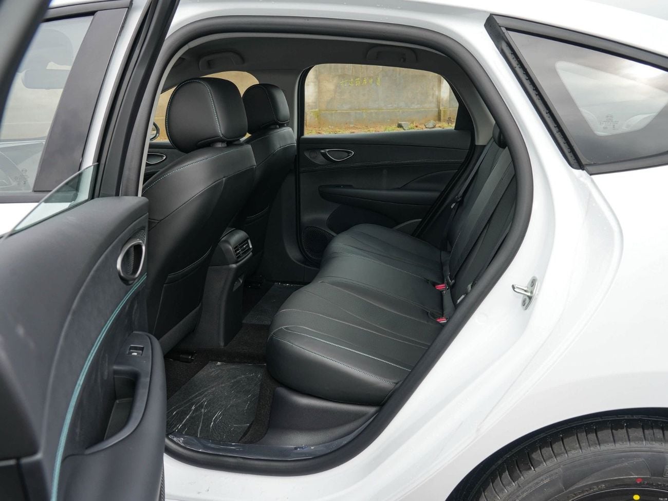 بي واي دي سيل 05 ستاندارد ختم BYD 05 128 كم خيار فاخر