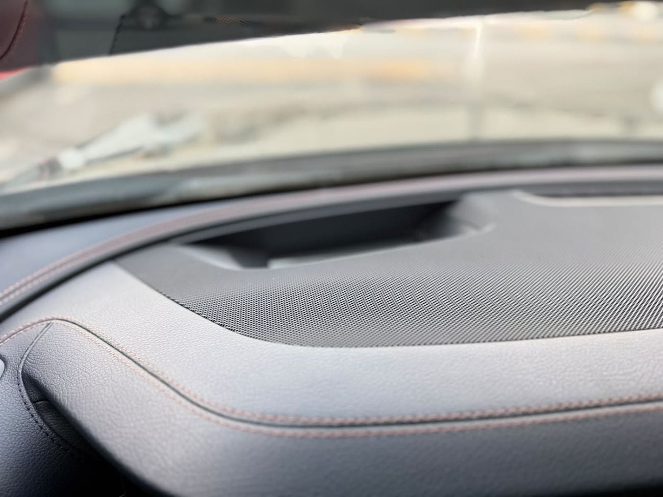 مرسيدس بنز E300 AMG