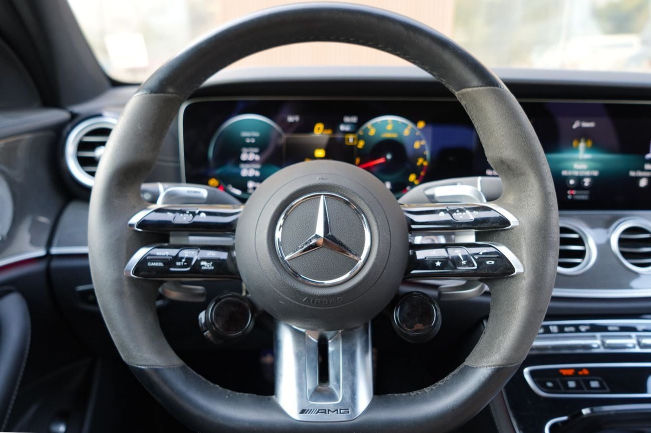 Mercedes Benz E63 AMG S