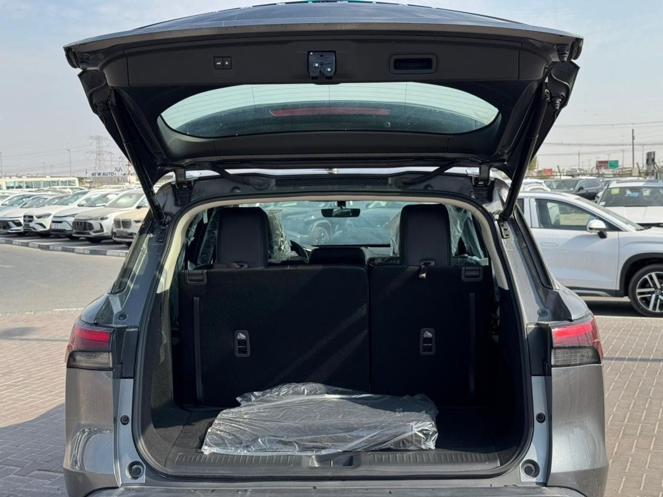 Infiniti QX60 SENSORY 3.5L Petrol V6 2024 Export Price @ 136,999 AED