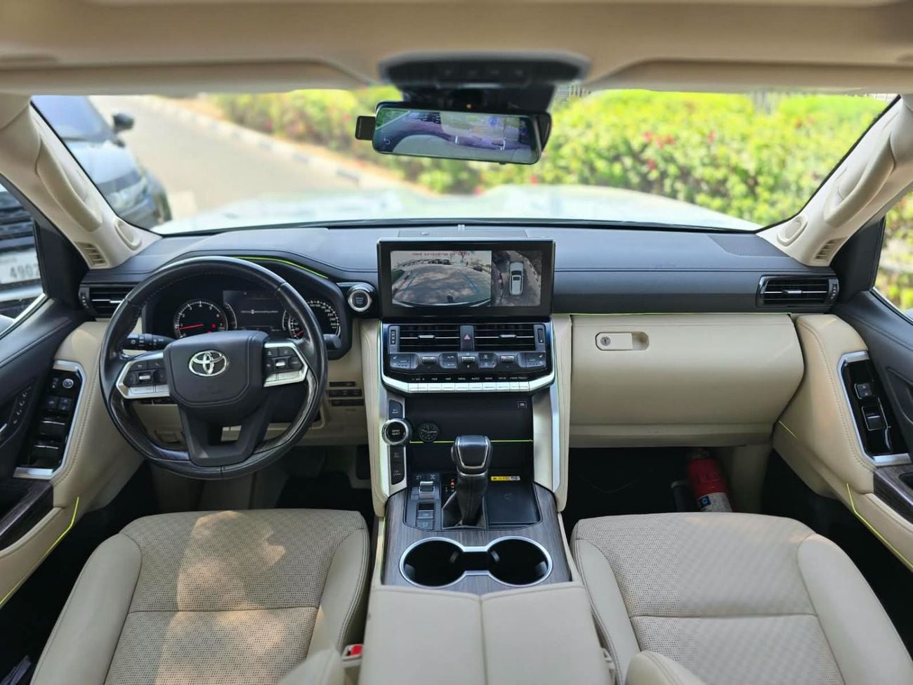 Toyota Land Cruiser VXR LUXURY 2022 GCC AL FUTTAIM SINGLE OWNER IN MINT CONDITION
