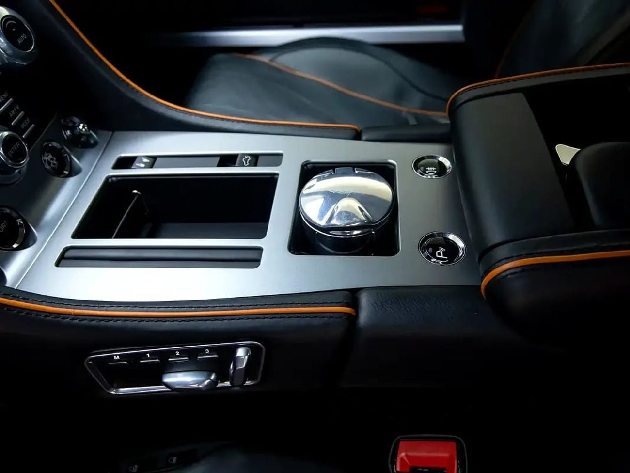 Aston Martin Virage STANDARD GCC Spec