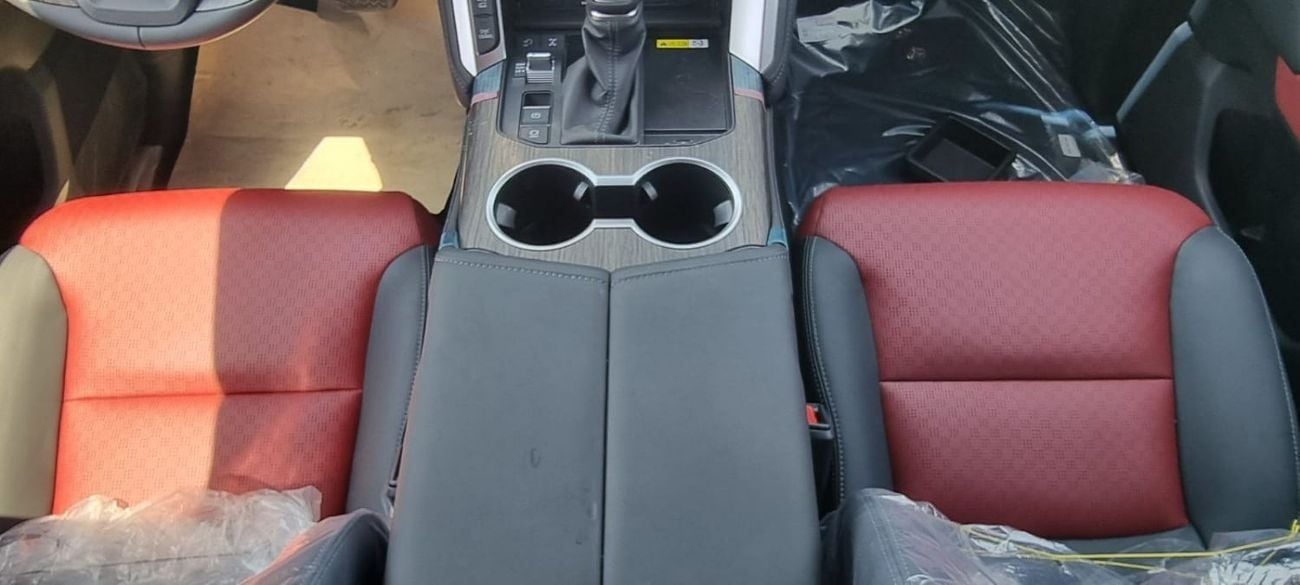 Toyota Land Cruiser VXR 3.5L PETROL TWIN TURBO JBL MY2026
