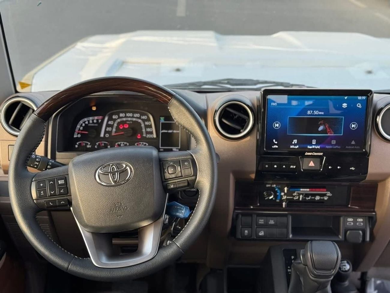 Toyota Land Cruiser Pickup 70 OMANI