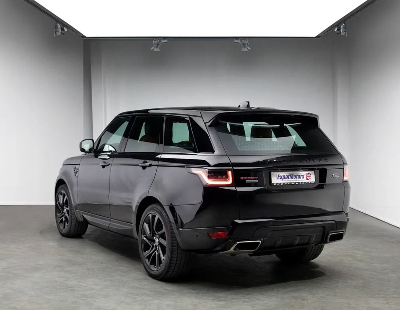 Land Rover Range Rover Sport HSE 0% Down Payment • Black Edition • Full Service History • GCC