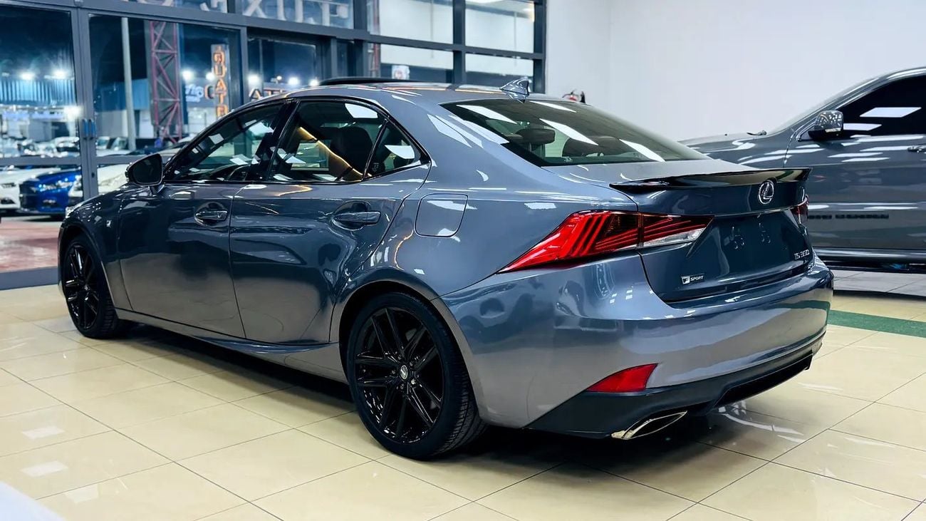 لكزس IS 350 إف سبورت - American Specs / Clean Title