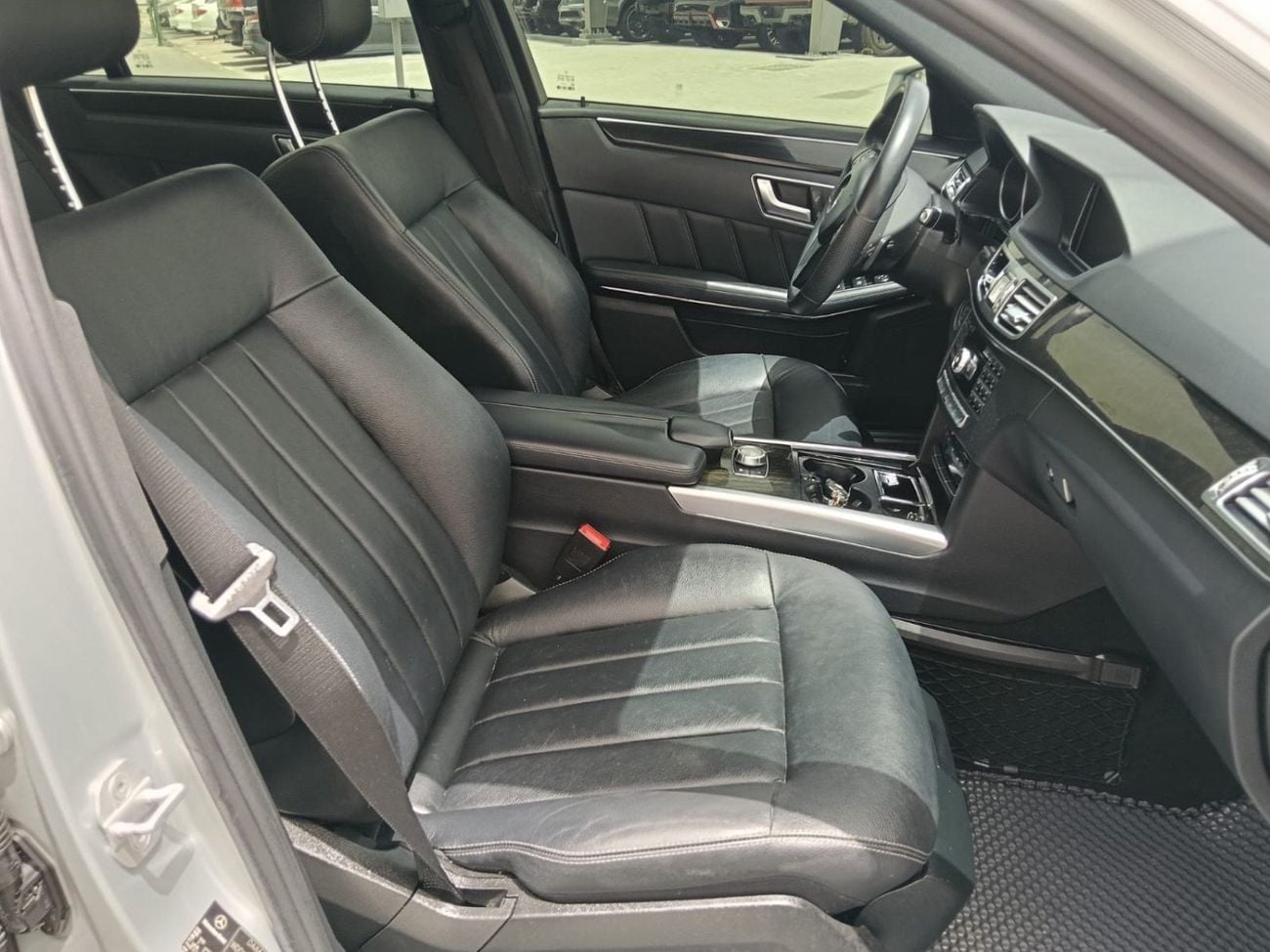 مرسيدس بنز E300 AVANTGARDE SPORT